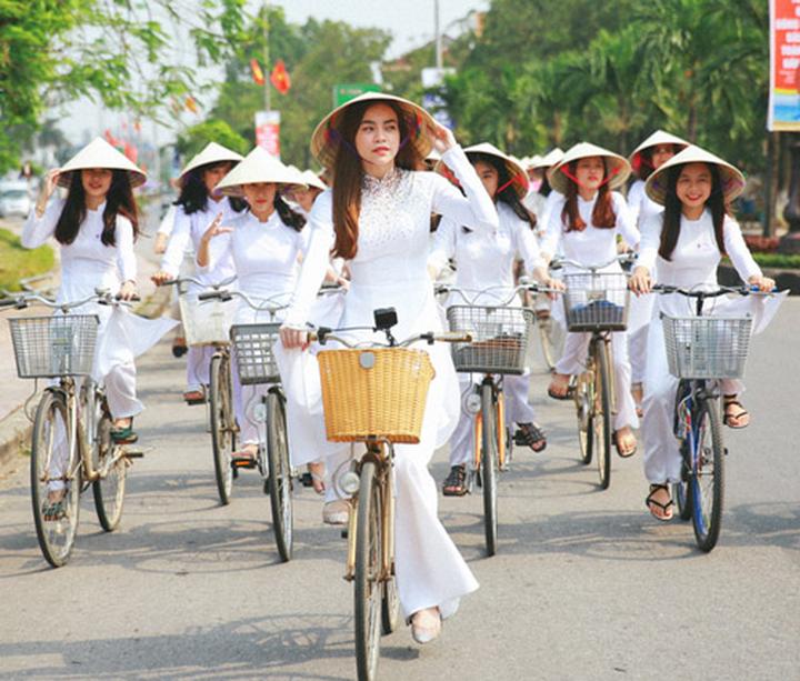 Hotspot Matrix: Biến 3 kiểu giày 