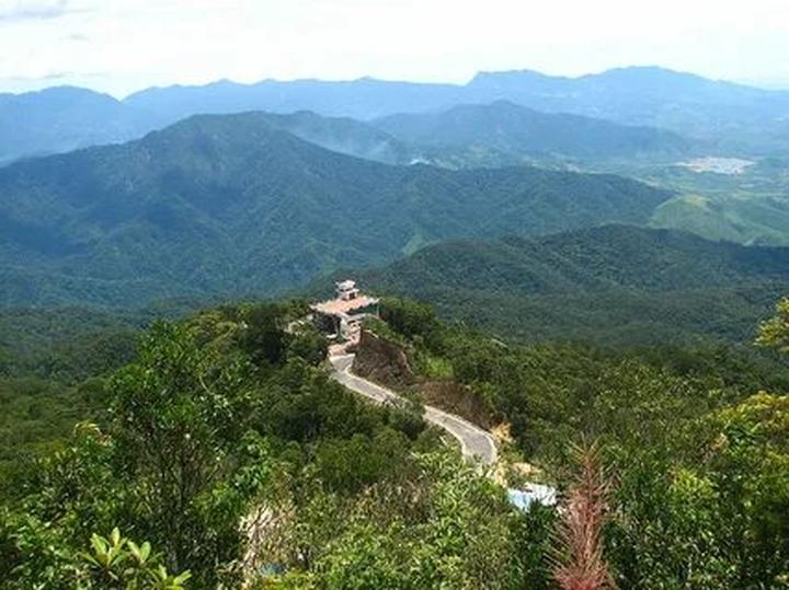 Từ Khuyết Tật Đến Triệu View: Câu Chuyện Cảm Hứng Của Tuấn Anh