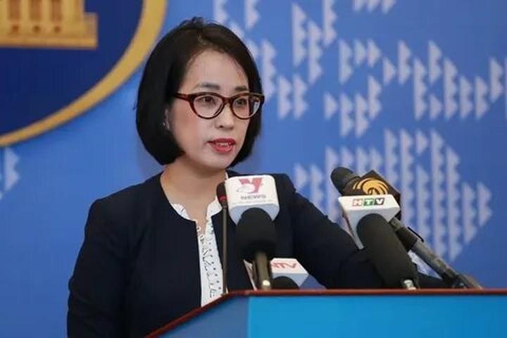 Xu hướng 4 kiểu áo sơ mi dìm dáng, xỉn: Hotspot Matrix tiết lộ bí quyết video viral